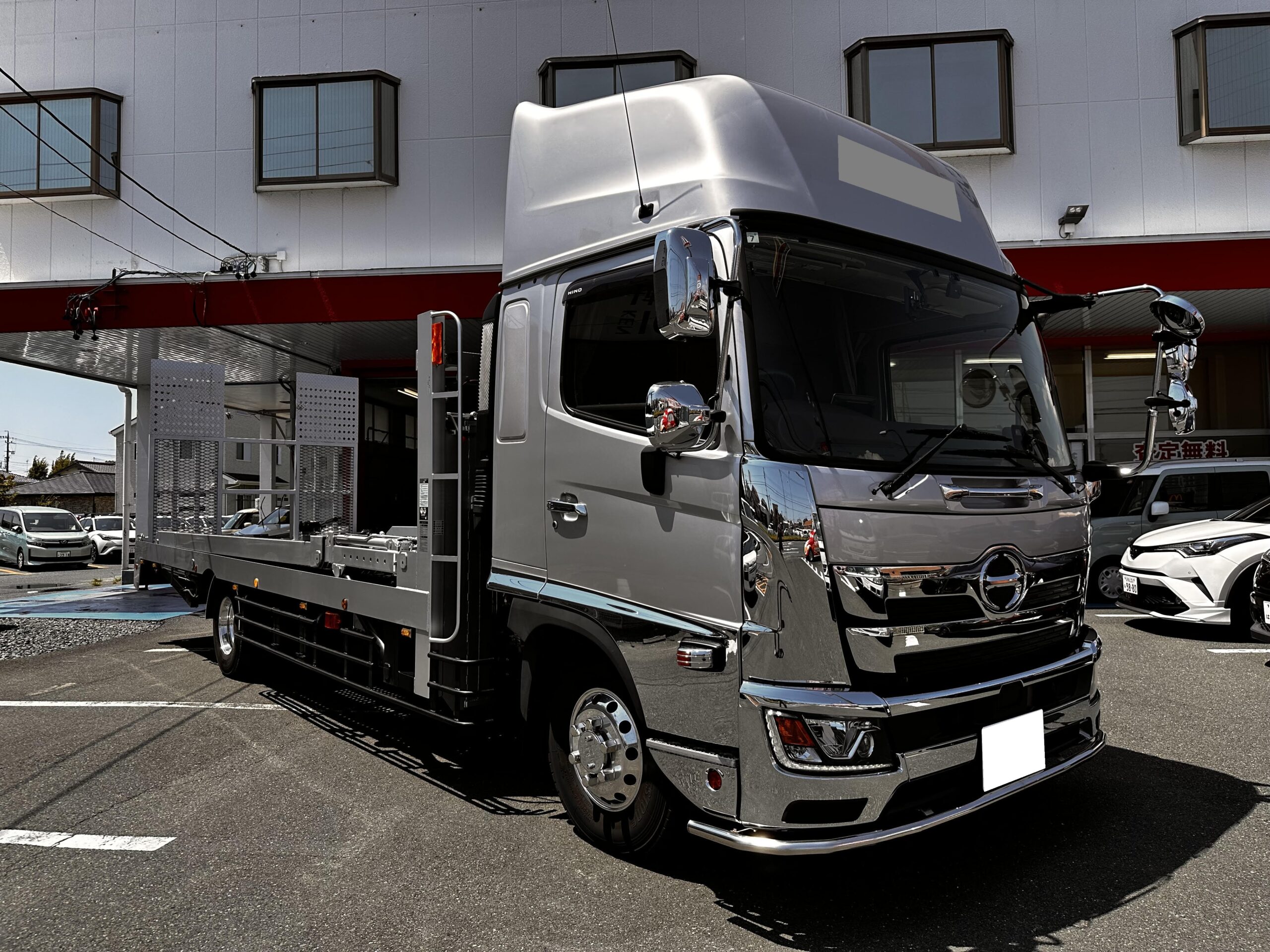 レンジャー2 2t車 人形、積載物欠品。トラック問題無し。 2-scaled.jpg
