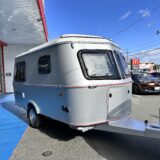 キャンピングトレーラー530